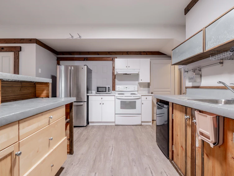 35734 Regal Parkway, Abbotsford, BC, V3G 2W2 - 30