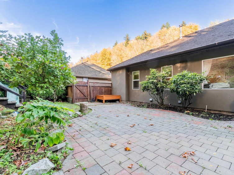 35734 Regal Parkway, Abbotsford, BC, V3G 2W2 - 35