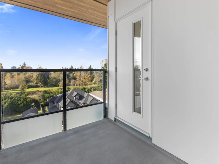 W605-10828 139a Street, Surrey, BC, V3R 3E5 - 6