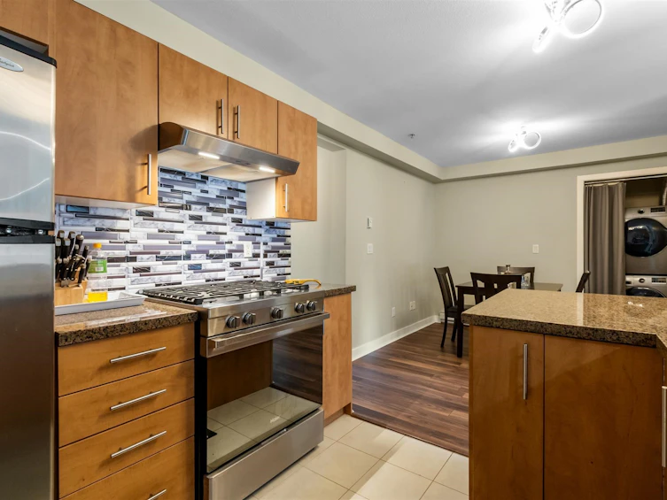 5-15353 100 Avenue, Surrey, BC, V3R 3S6 - 9