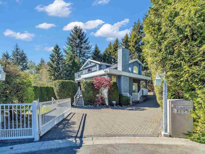 4193 Almondel Court, West Vancouver BC V7V 4V4