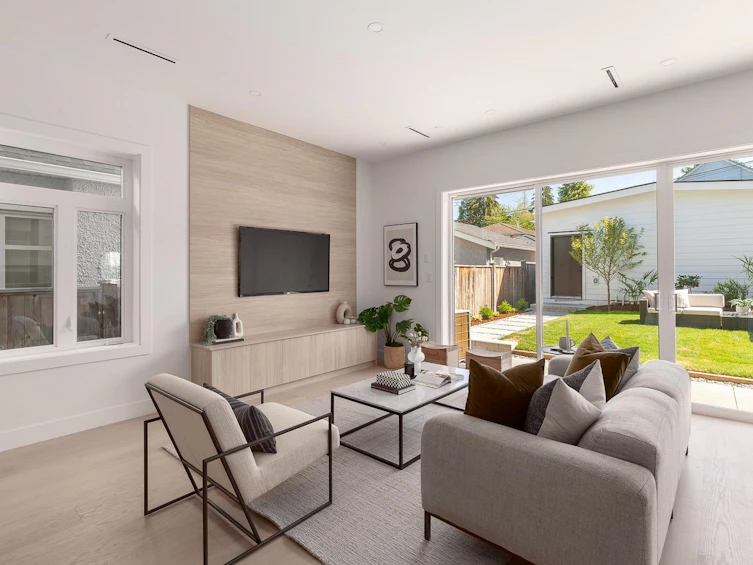 1362 E 17th Avenue, Vancouver, BC, V5V 1C8 - 3
