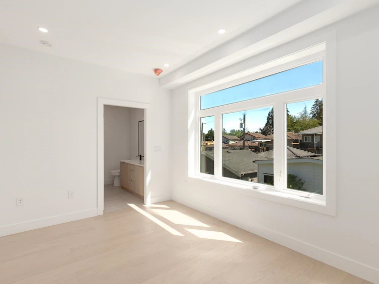 1362 E 17th Avenue, Vancouver, BC, V5V 1C8 - 9