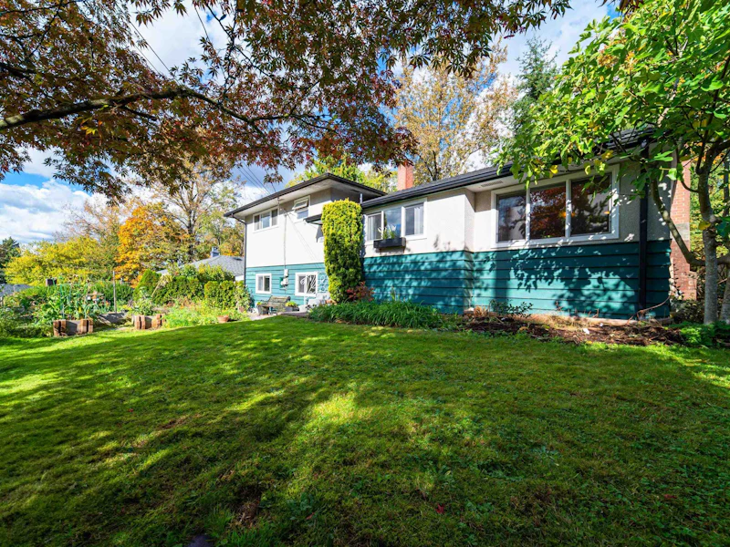10990 Mcadam Road, Delta BC V4C 3E8
