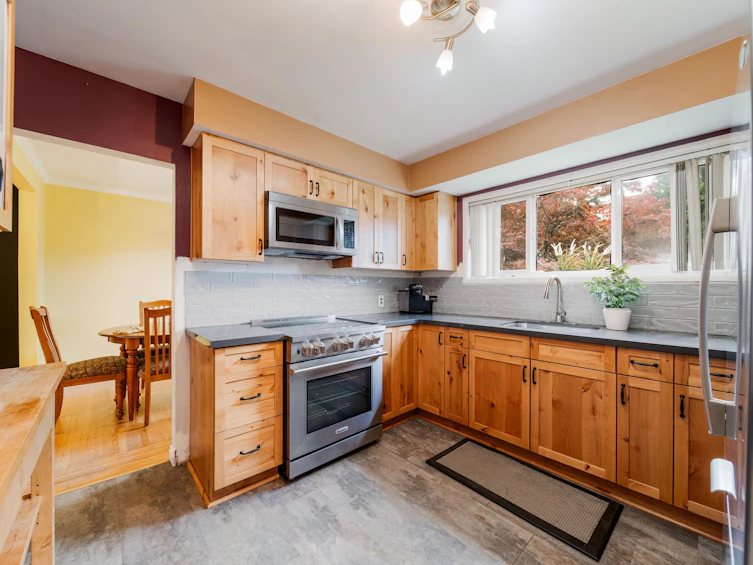 10990 Mcadam Road, Delta, BC, V4C 3E8 - 10