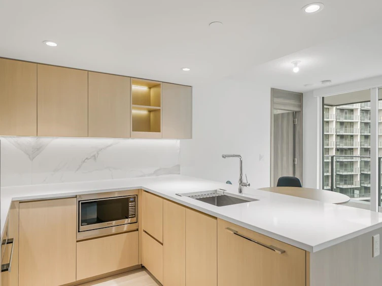 909-8555 Capstan Way, Richmond, BC, V6X 0W1 - 4
