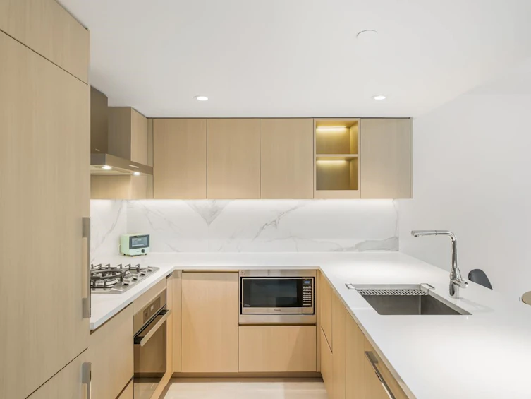 909-8555 Capstan Way, Richmond, BC, V6X 0W1 - 5