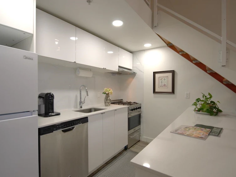 614-933 Seymour Street, Vancouver, BC, V6B 6L6 - 12