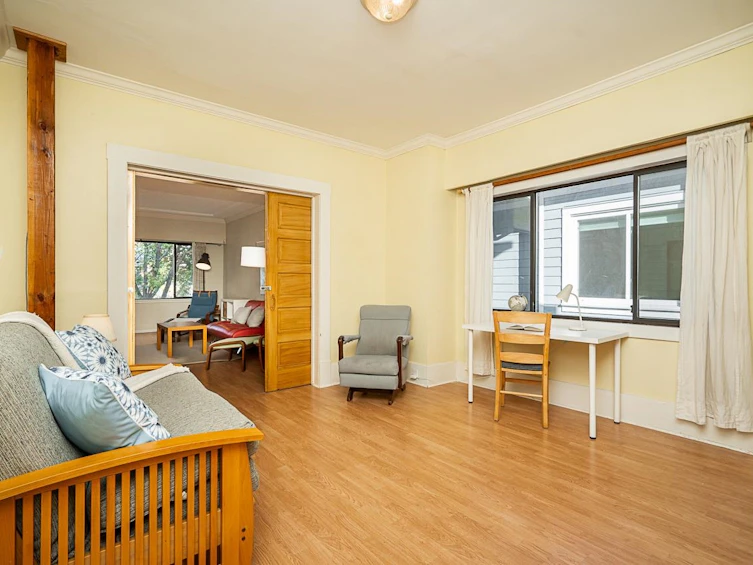 142 E 27th Avenue, Vancouver, BC, V5V 2K4 - 6