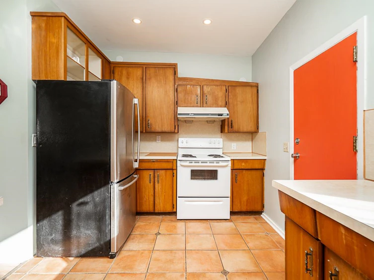 142 E 27th Avenue, Vancouver, BC, V5V 2K4 - 11
