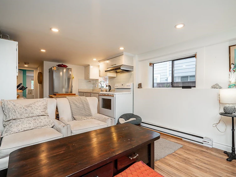 142 E 27th Avenue, Vancouver, BC, V5V 2K4 - 30