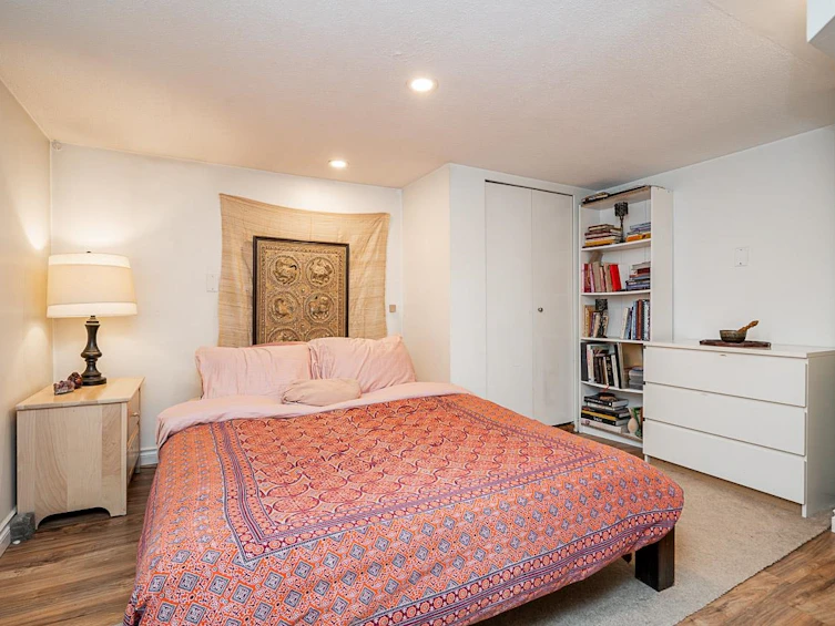 142 E 27th Avenue, Vancouver, BC, V5V 2K4 - 32