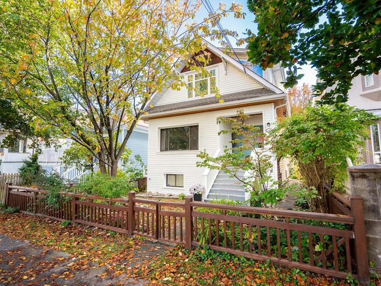 142 E 27th Avenue, Vancouver, BC, V5V 2K4 - 40