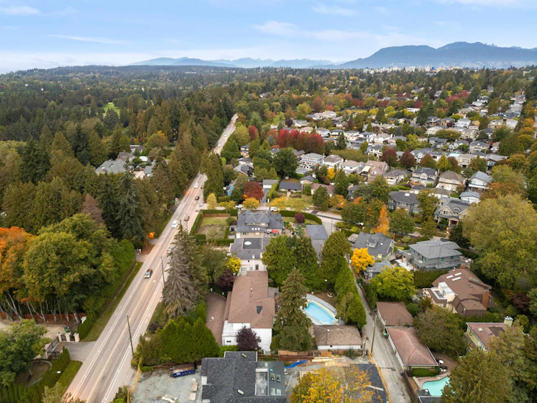 2025 SW Marine Drive, Vancouver, BC, V6P 6B4 - 5