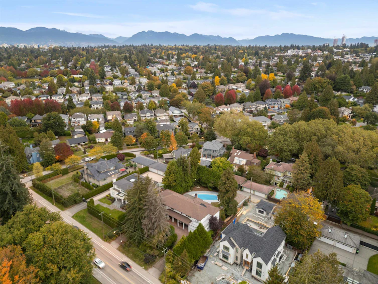 2025 SW Marine Drive, Vancouver, BC, V6P 6B4 - 6