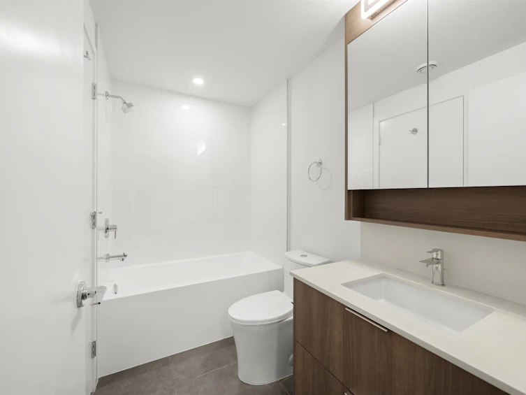 W408-10828 139a Street, Surrey, BC, V3R 0H3 - 12