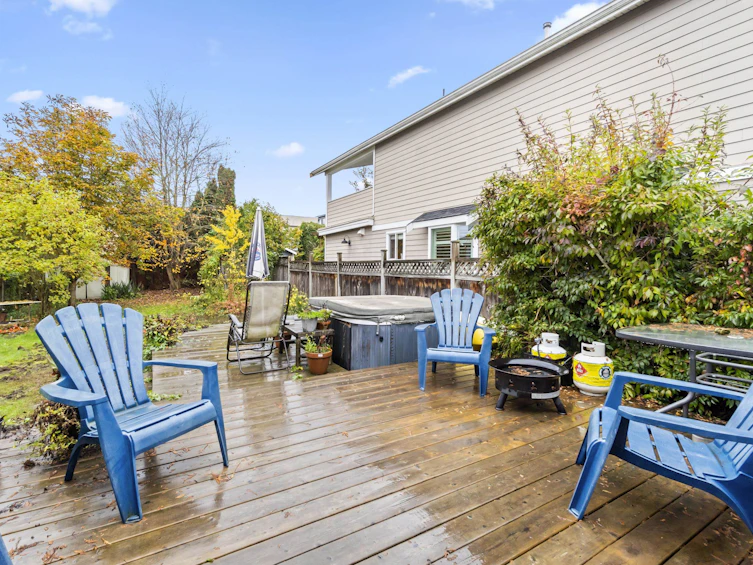 849 Parker Street, Surrey, BC, V4B 4R3 - 18