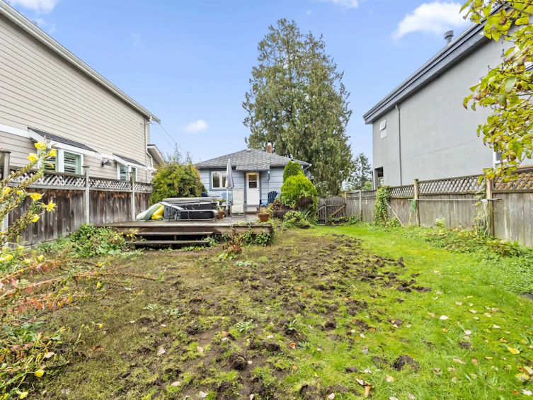 849 Parker Street, Surrey, BC, V4B 4R3 - 21