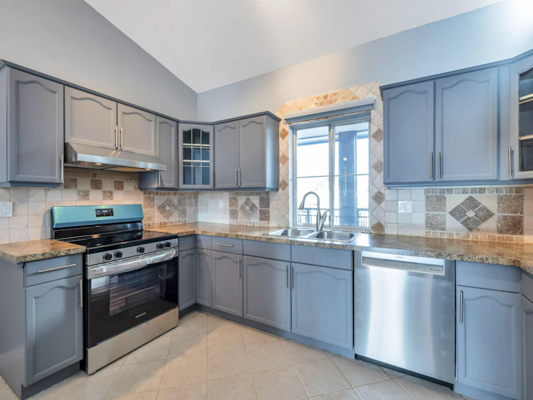 303-4955 River Road, Delta, BC, V4K 4V9 - 10