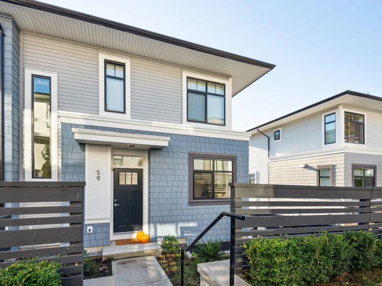 59-15255 Sitka Drive, Surrey, BC, V3S 0B1 - 2