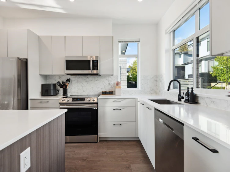59-15255 Sitka Drive, Surrey, BC, V3S 0B1 - 7