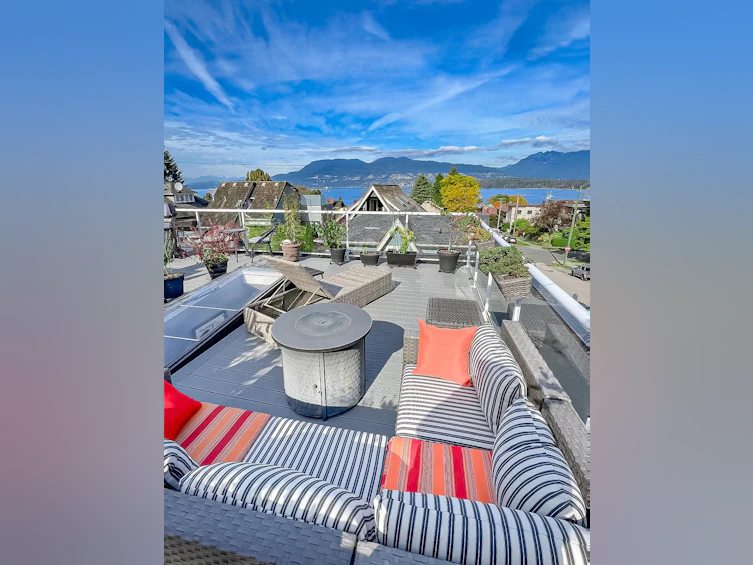 1675 Larch Street, Vancouver, BC, V6K 3N7 - 22