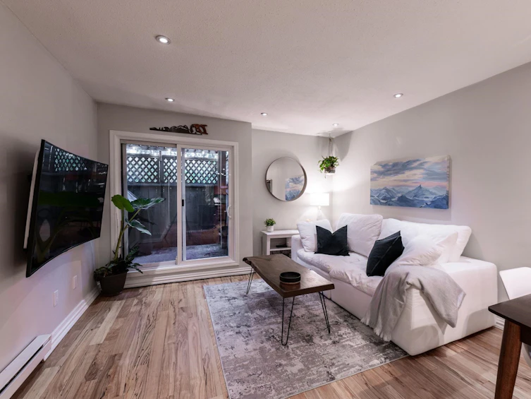 108-2255 Eton Street, Vancouver, BC, V5L 1C9 - 12
