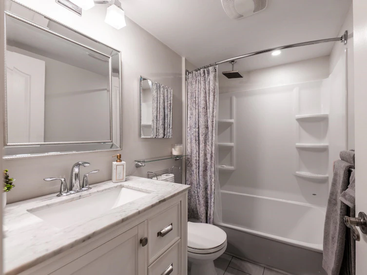 108-2255 Eton Street, Vancouver, BC, V5L 1C9 - 20