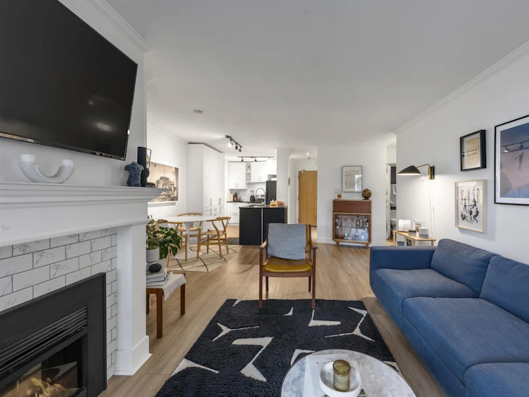 214-2222 Prince Edward Street, Vancouver, BC, V5T 4M6 - 4