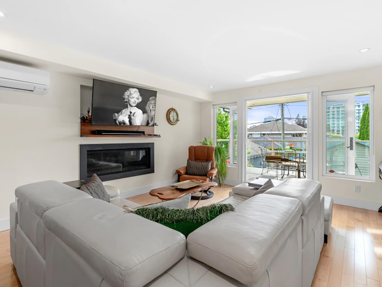 1521 Ridgeway Avenue, North Vancouver, BC, V7L 3S2 - 7