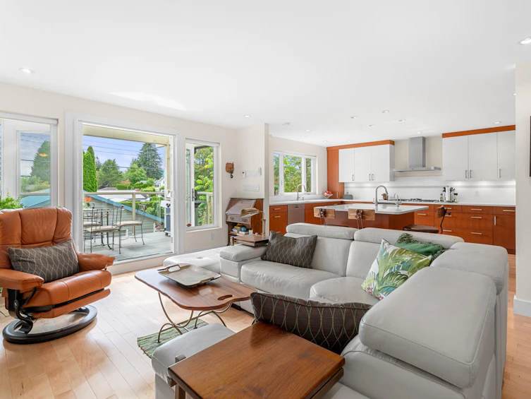 1521 Ridgeway Avenue, North Vancouver, BC, V7L 3S2 - 8