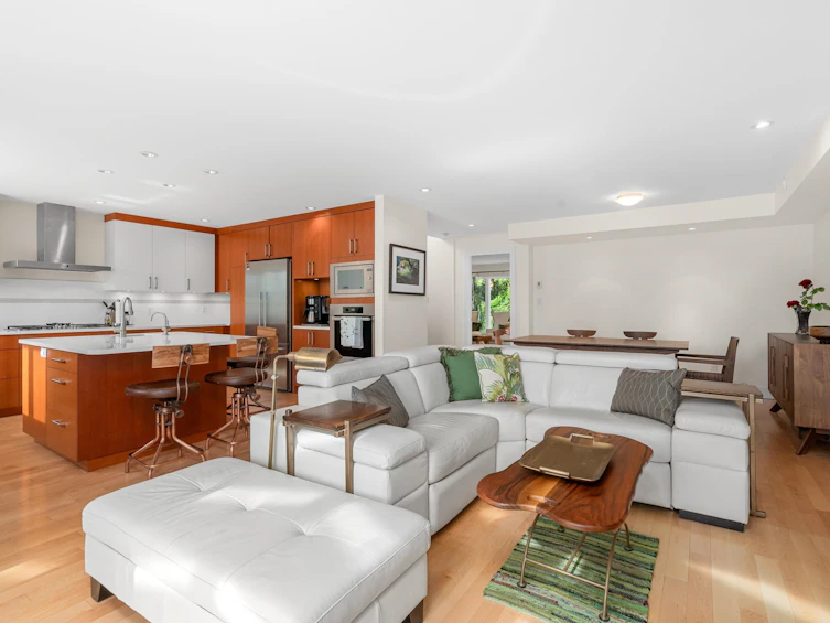 1521 Ridgeway Avenue, North Vancouver, BC, V7L 3S2 - 10