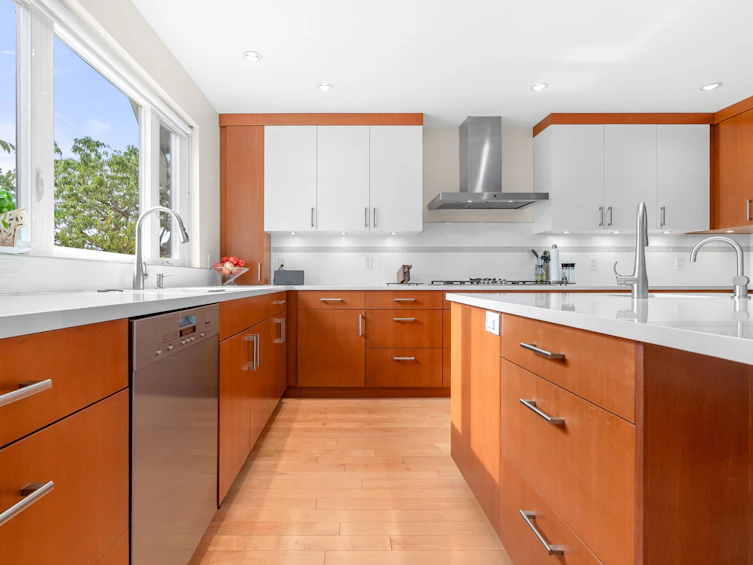 1521 Ridgeway Avenue, North Vancouver, BC, V7L 3S2 - 13