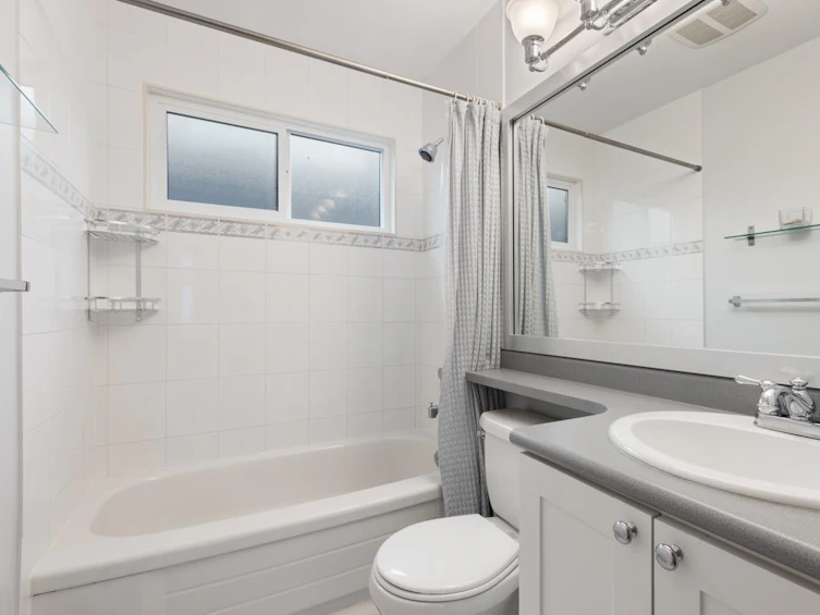 567 East 13th Avenue, Vancouver, BC, V5T 2K8 - 20