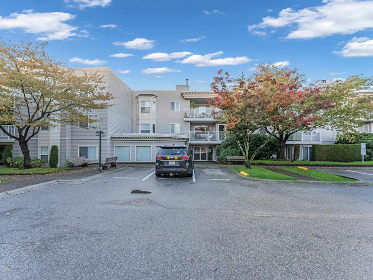 206-9942 151 Street, Surrey, BC, V3R 0V4 - 23