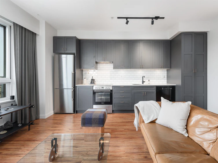 307-683 East 27th Avenue, Vancouver, BC, V5V 2K7