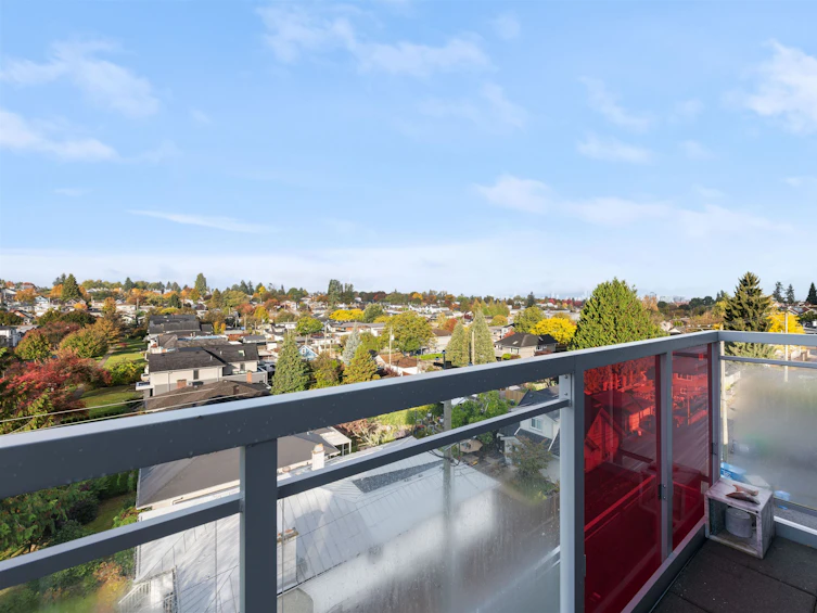 307-683 East 27th Avenue, Vancouver, BC, V5V 2K7 - 4