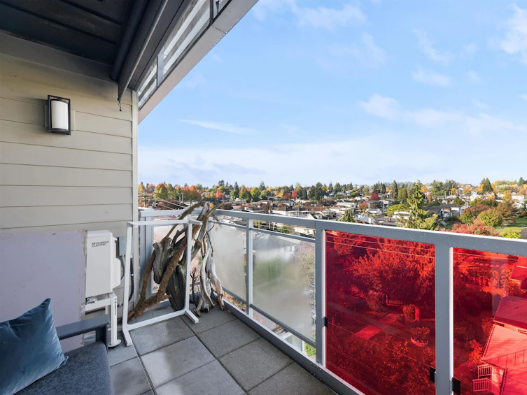 307-683 East 27th Avenue, Vancouver, BC, V5V 2K7 - 11