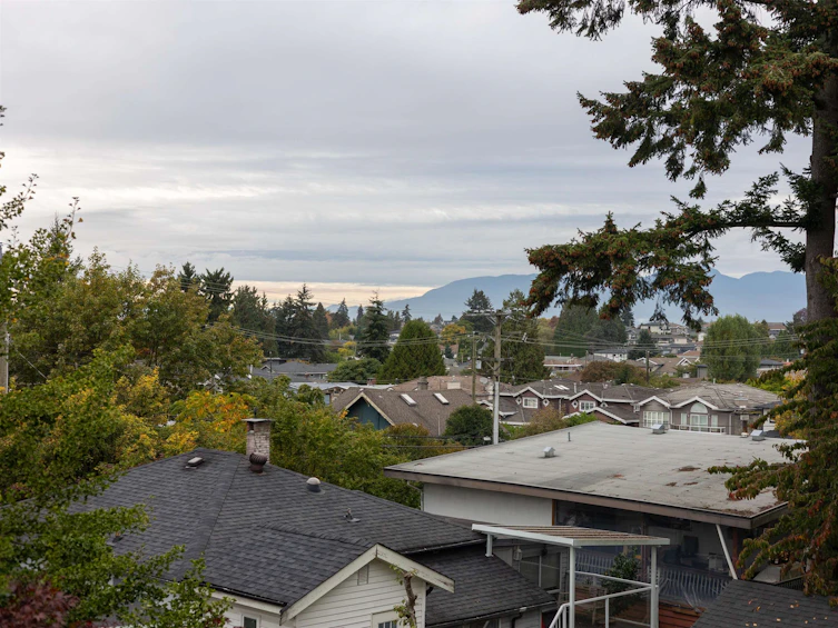 205-5655 Inman Avenue, Burnaby, BC, V5H 2M2 - 9