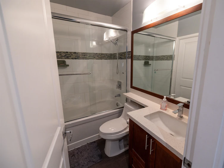 205-5655 Inman Avenue, Burnaby, BC, V5H 2M2 - 14
