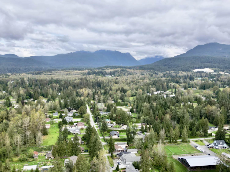 12107 252 Street, Maple Ridge, BC, V4R 1G1 - 11