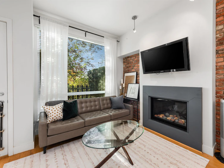 29-230 Salter Street, New Westminster, BC, V3M 0G1 - 6