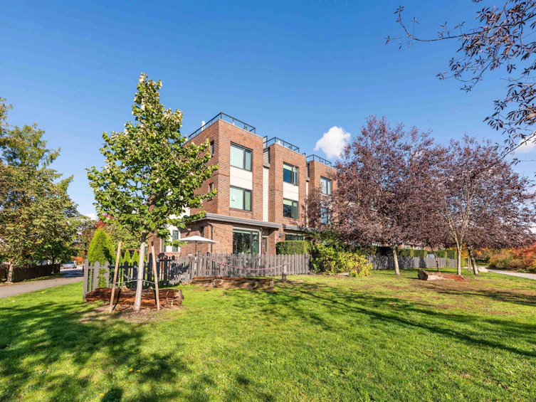 29-230 Salter Street, New Westminster, BC, V3M 0G1 - 33