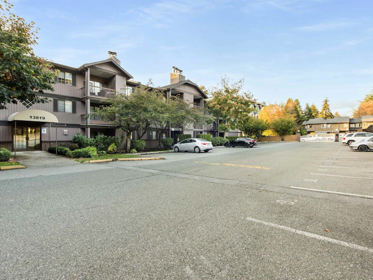 2201-13819 100 Avenue, Surrey, BC, V3T 5L1 - 25