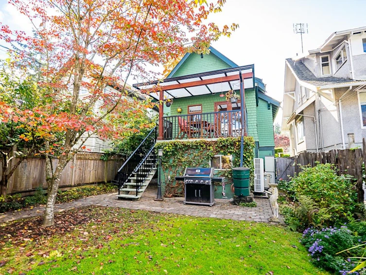 69 W 19th Avenue, Vancouver, BC, V5Y 2B3 - 35