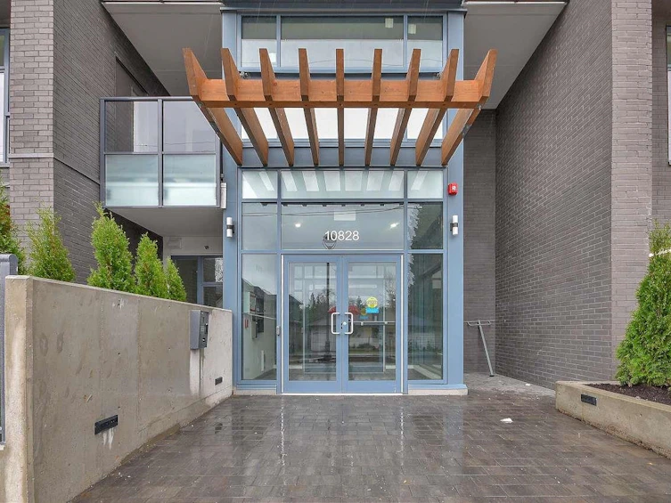 W310-10828 139a Street, Surrey, BC, V3T 0V1 - 4