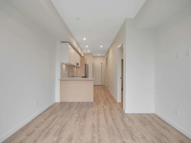 W310-10828 139a Street, Surrey, BC, V3T 0V1 - 11