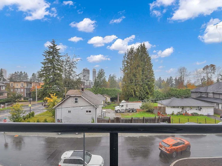 W310-10828 139a Street, Surrey, BC, V3T 0V1 - 22