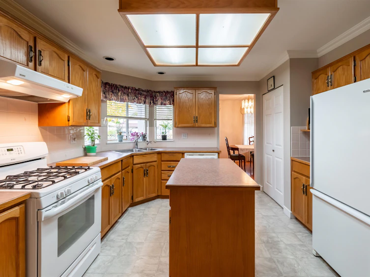 18789 59 Avenue, Surrey, BC, V3S 7M1 - 14