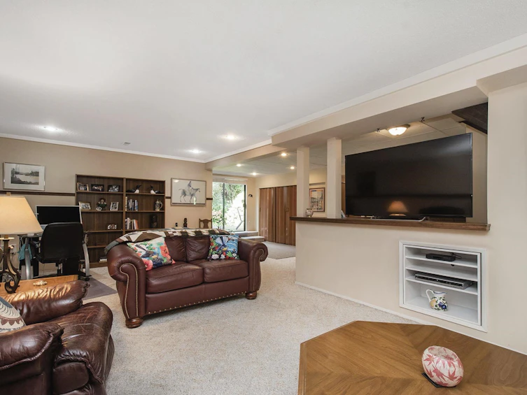 2231 Philip Avenue, North Vancouver, BC, V7P 2W7 - 26